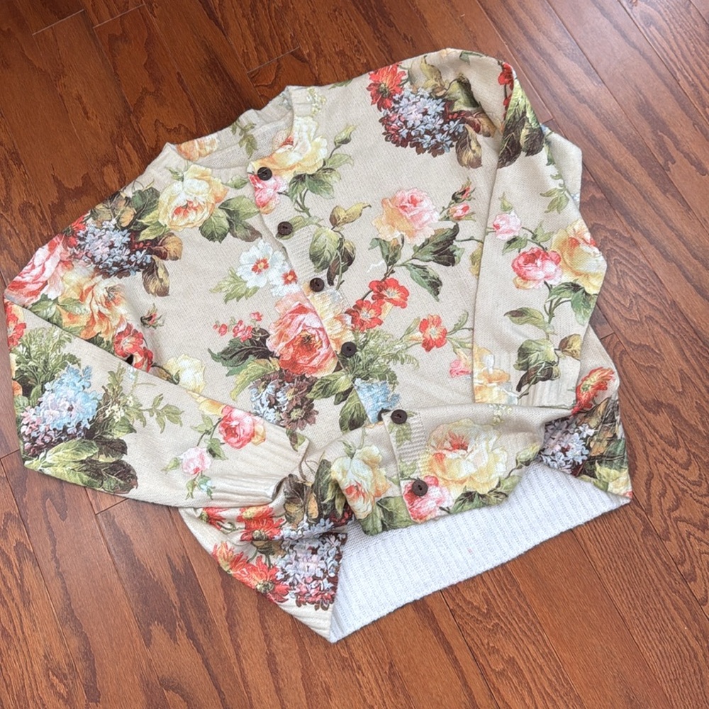 Southern Elegance Floral Cardigan Sweater - Picture 4 of 14
